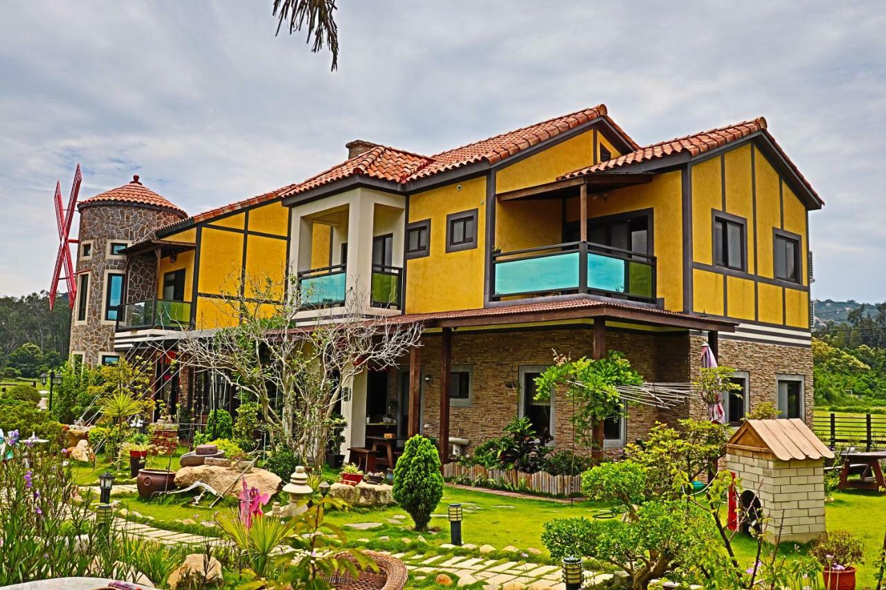 Wang Lao Ye B&B 金湖鎮 エクステリア 写真